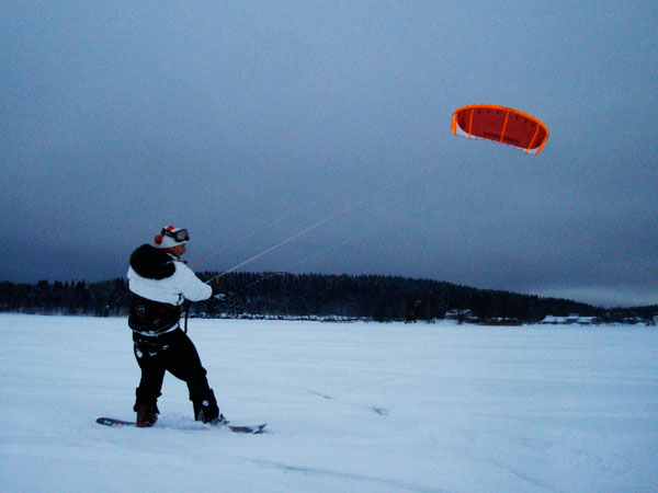 Learning how to snowkite