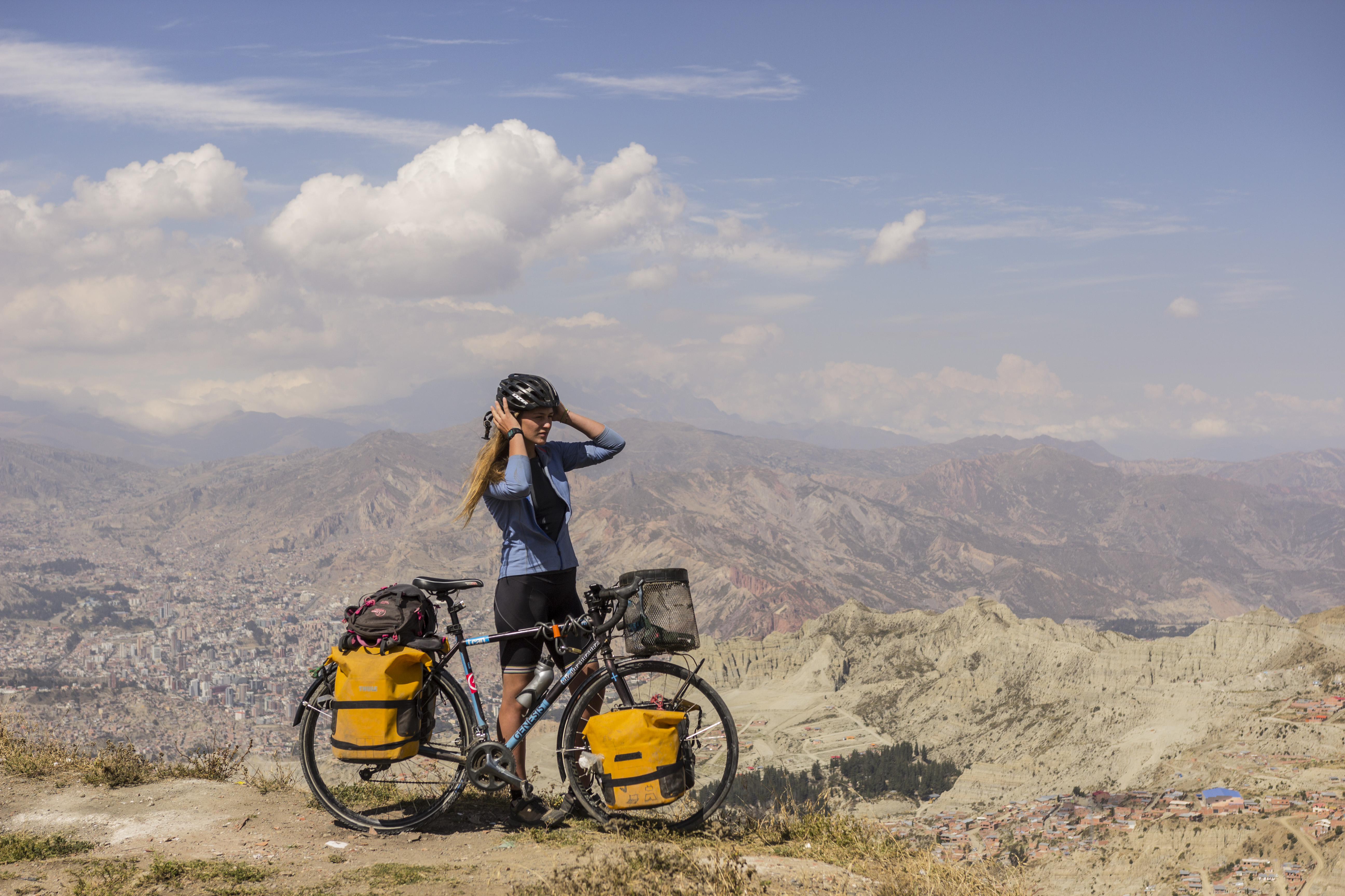 Laura Bingham’s incredible 6,500 km cycle without spending any money…