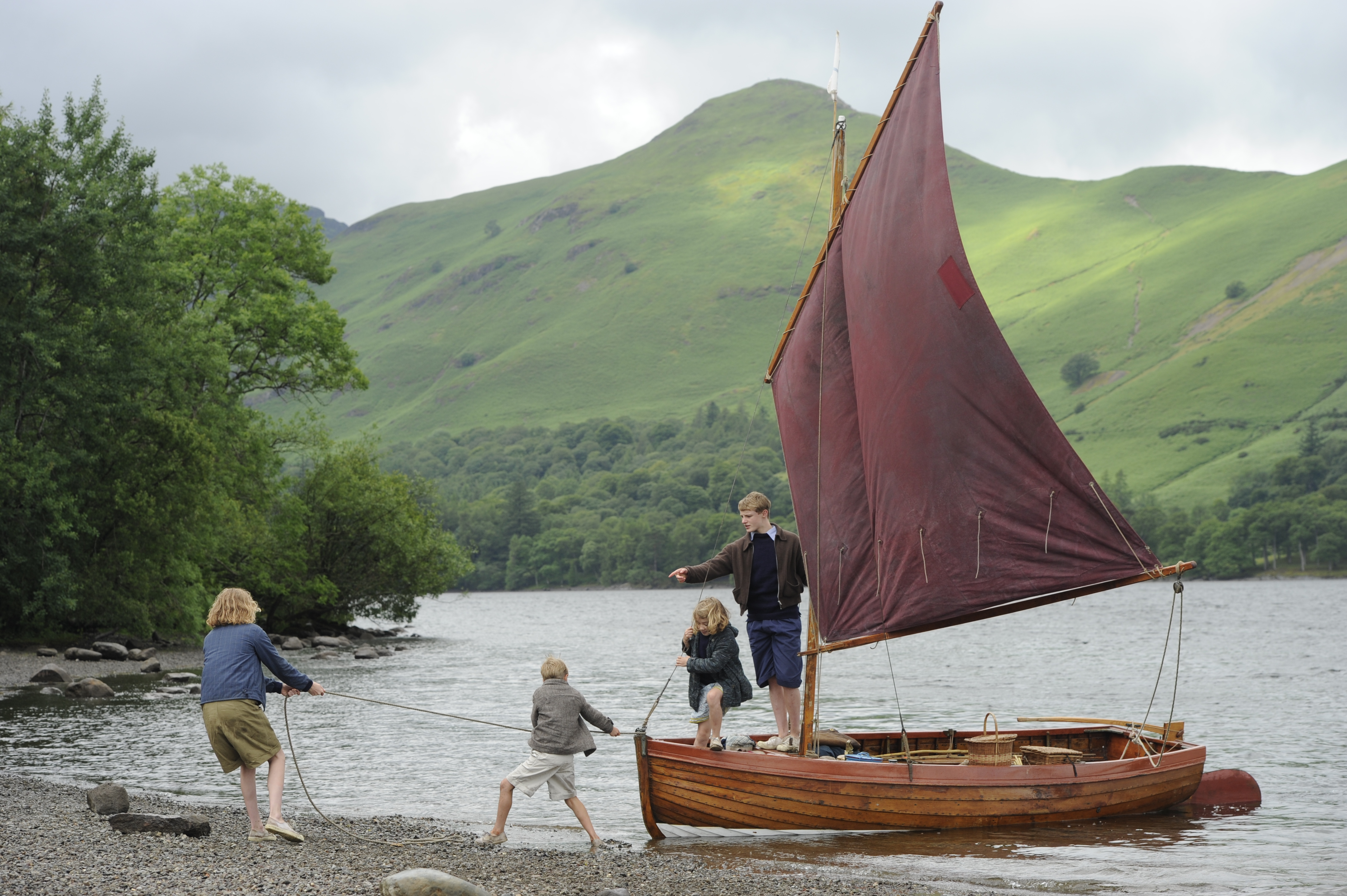 Trailer for the new Swallows and Amazons film