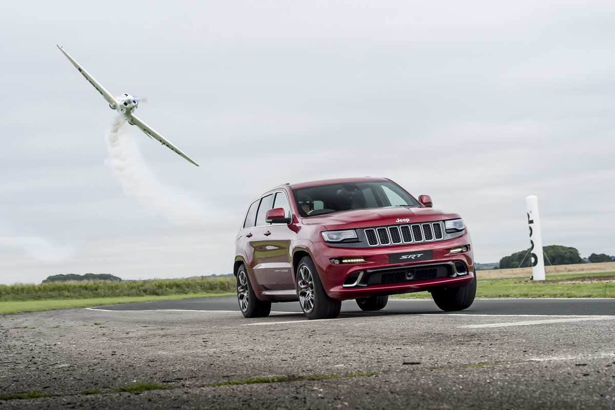 Grand Cherokee SRT vs Silence Twister