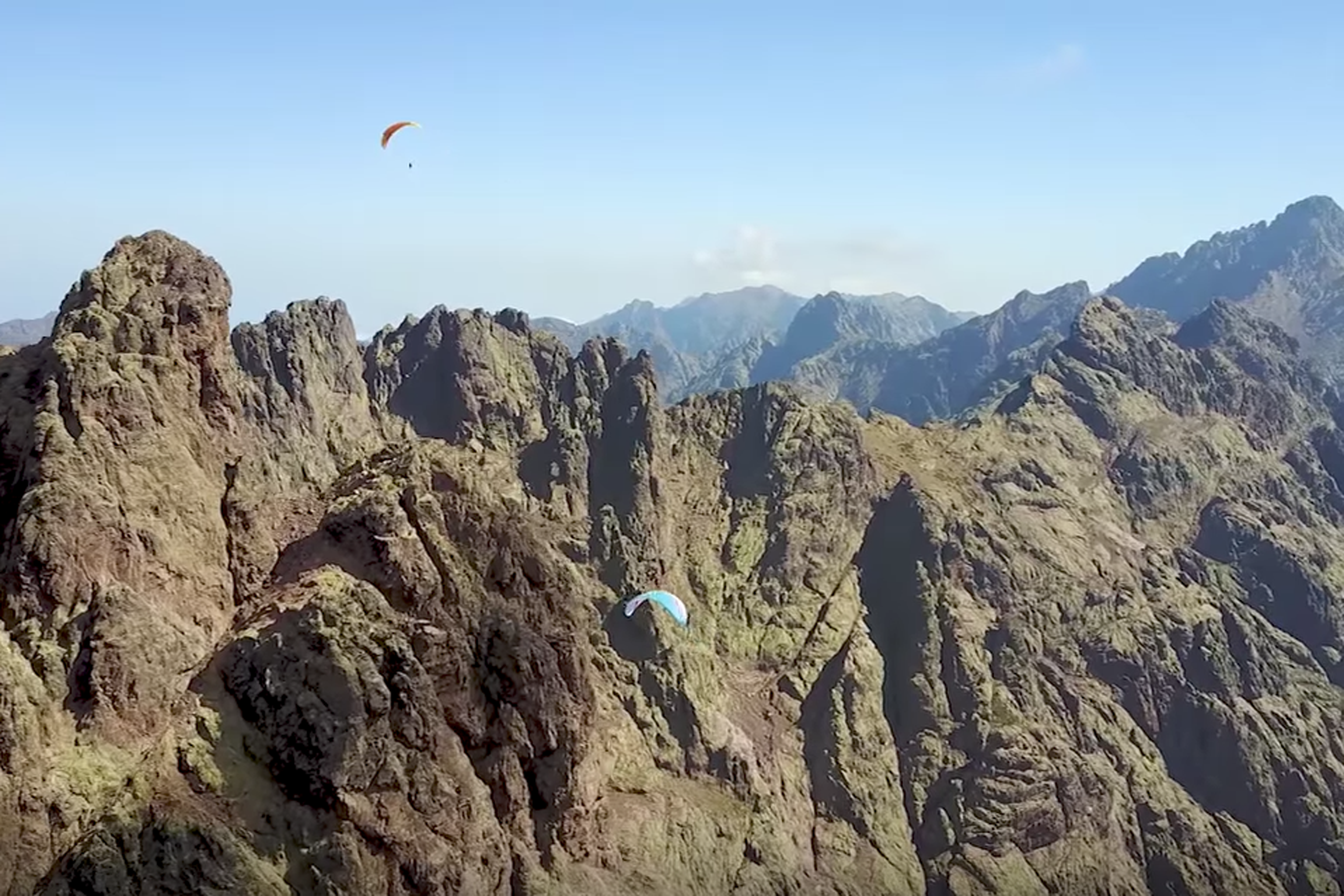 Hiking and paragliding over the GR20 trail in Corsica