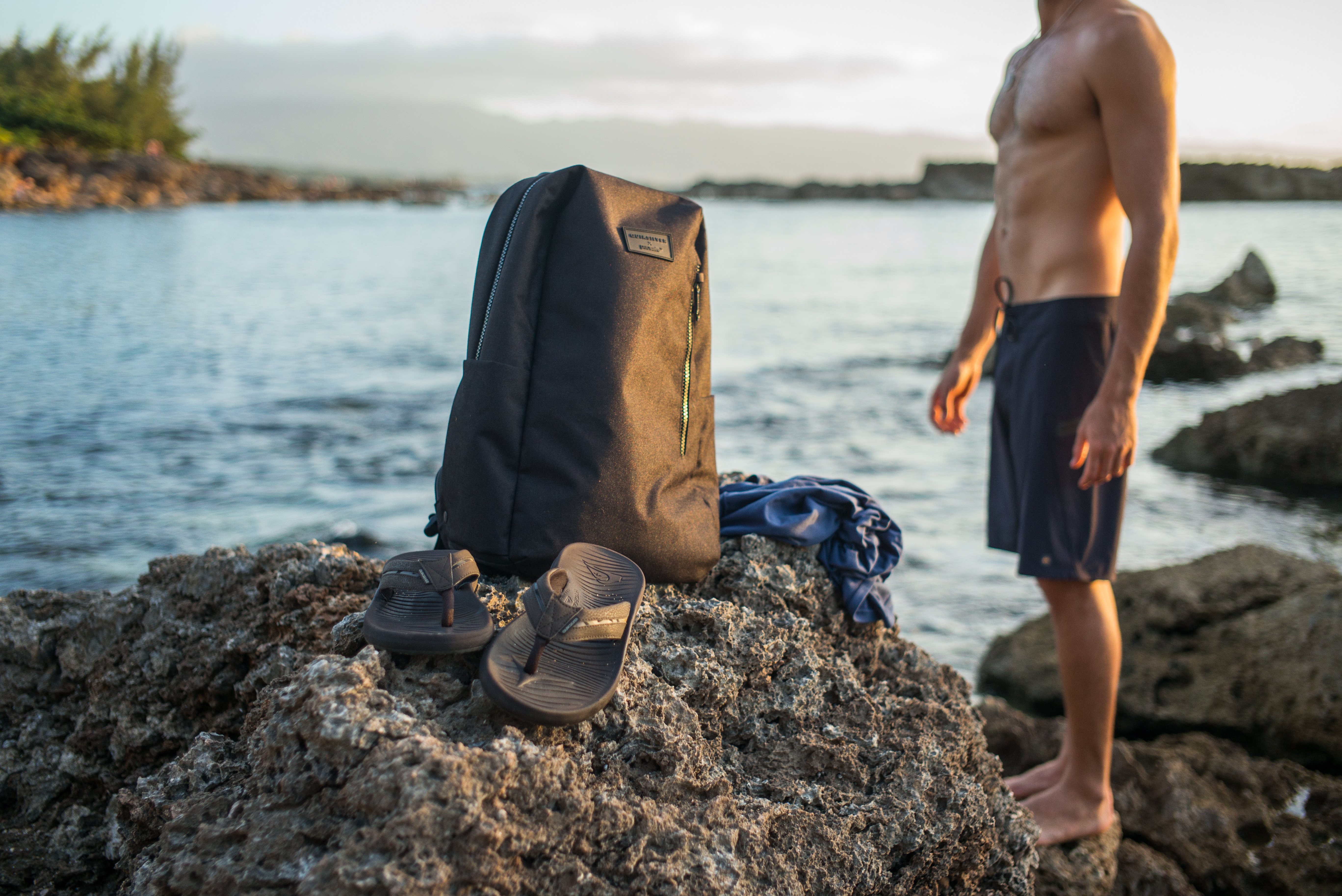 Quiksilver & Pacsafe team up to make two cool packs