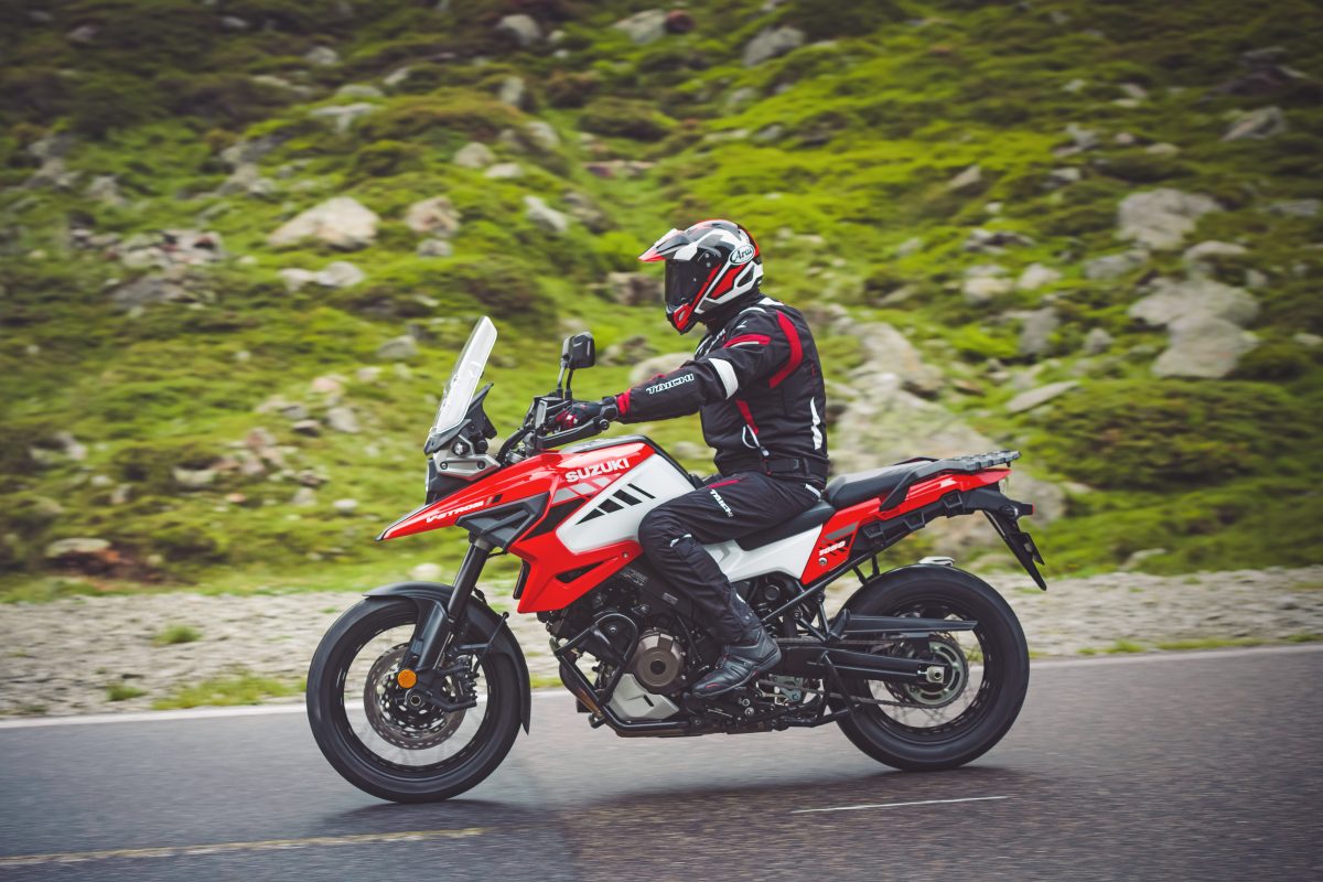 v strom 1050 adventure