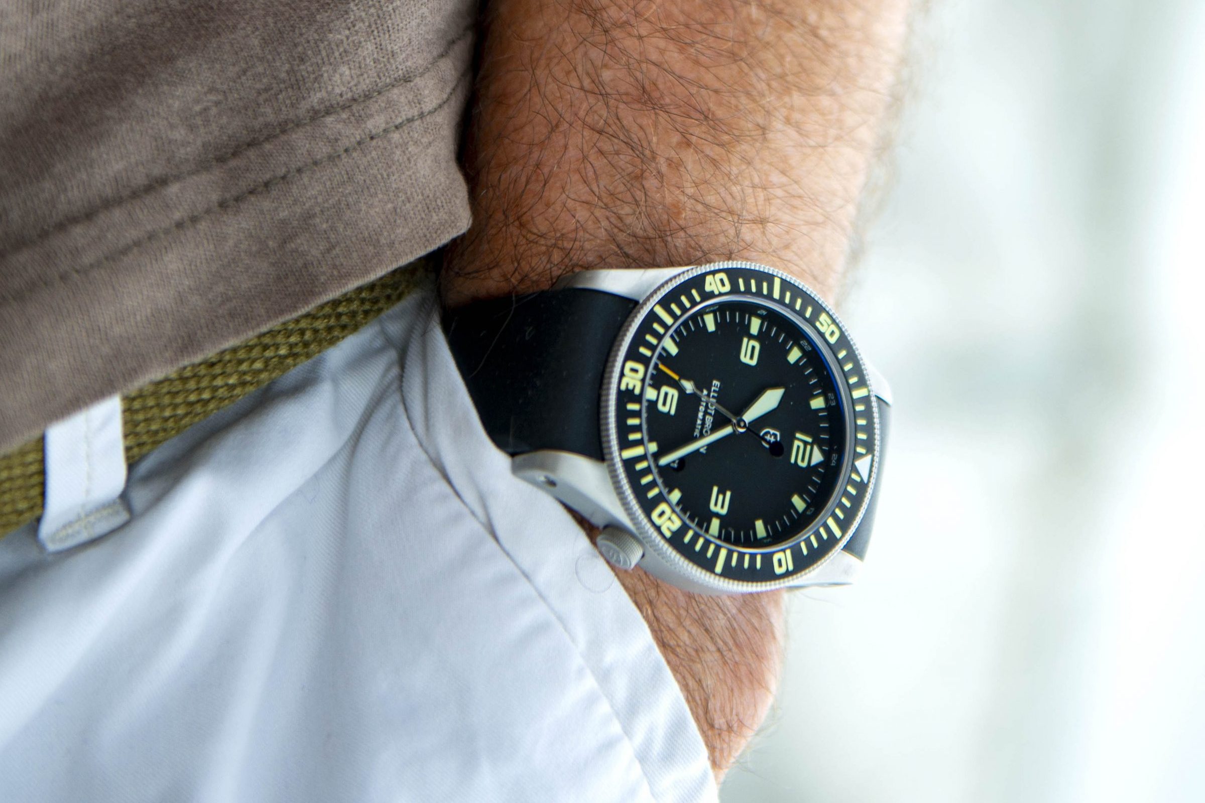 New watch from Elliot Brown – the Holton Automatic