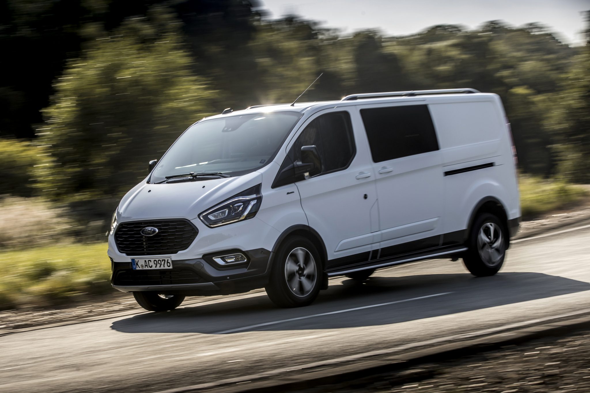 New Transit Custom Active paves the way for van life – Adventure 52