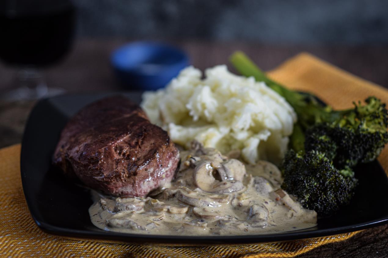 Venison haunch steaks with stroganoff sauce