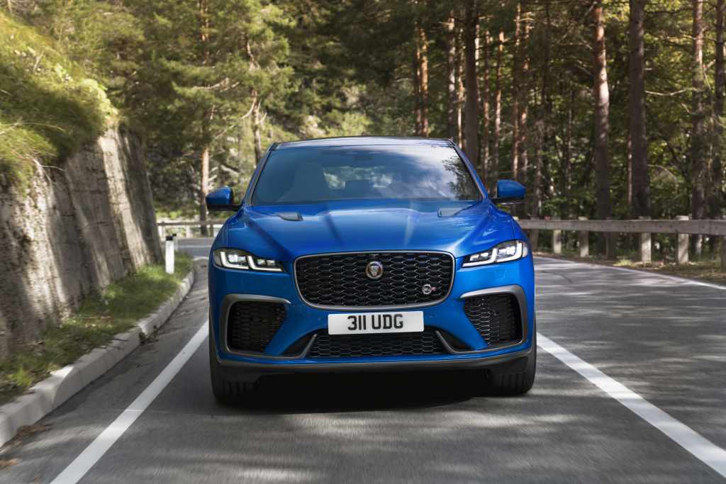 Jaguar revises its F-PACE SVR and it’ll growl its way to the mountains