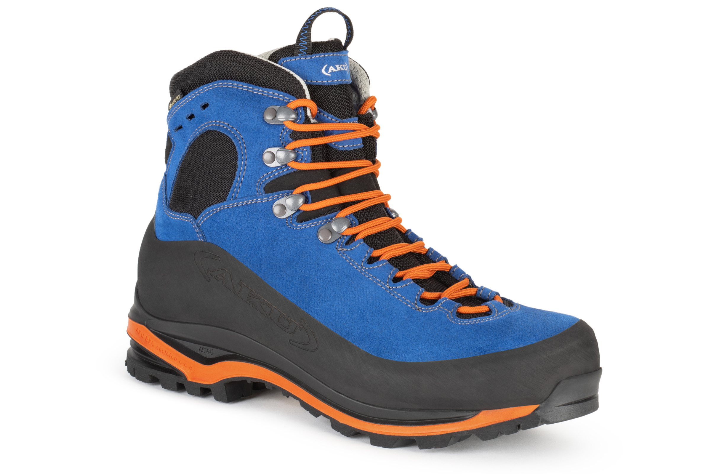 AKU’s Superalp V-Light GTX boot is 100% Vegan