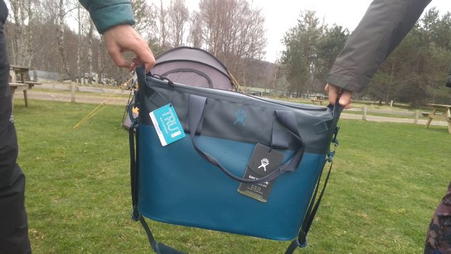 HydroFlask 26L Day Escape Tote Review - Peak Mountaineering