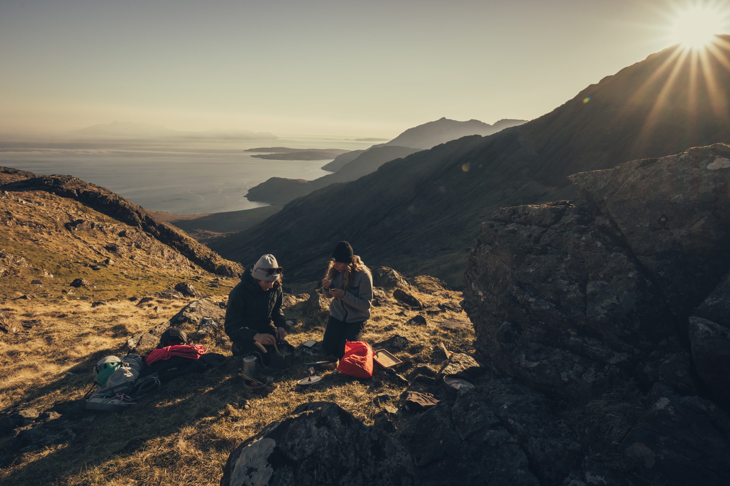 Wild cooking Kedgeree and Cranachan on a scramble in Skye